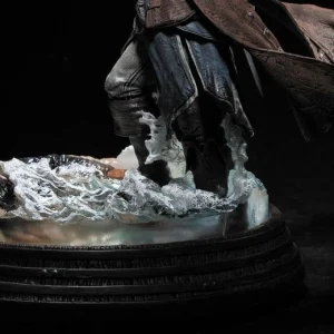 McFarlane Toys Assassins Creed IV Edward Kenway Resin Statue 19