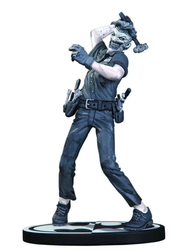DC Direct Batman Black/White Joker Statue By Greg Capullo 1