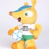 Diverse Fuleco Plüsch Maskottchen 17cm WM 2014 Brasilien Ball Unter Arm 5